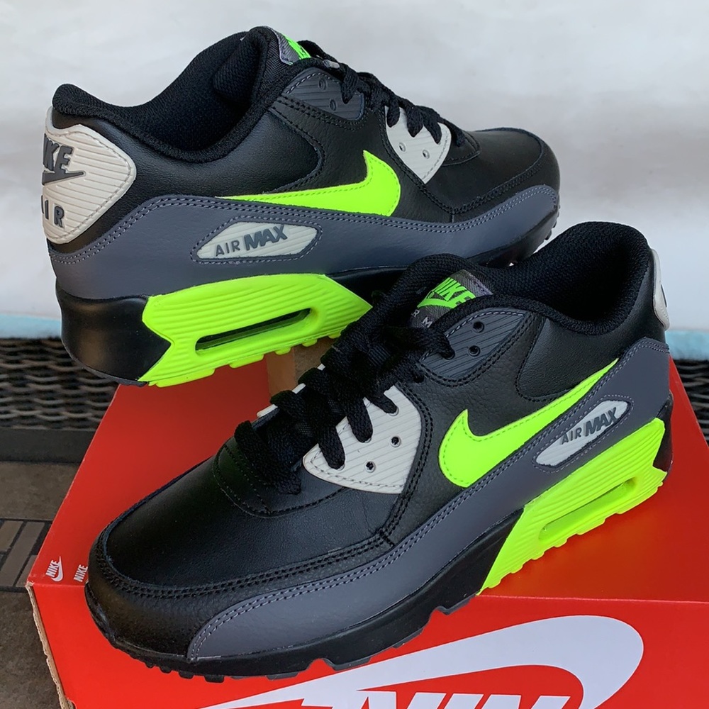 NIKE AIR MAX 90 LTR WMNS - Picture 7 of 14